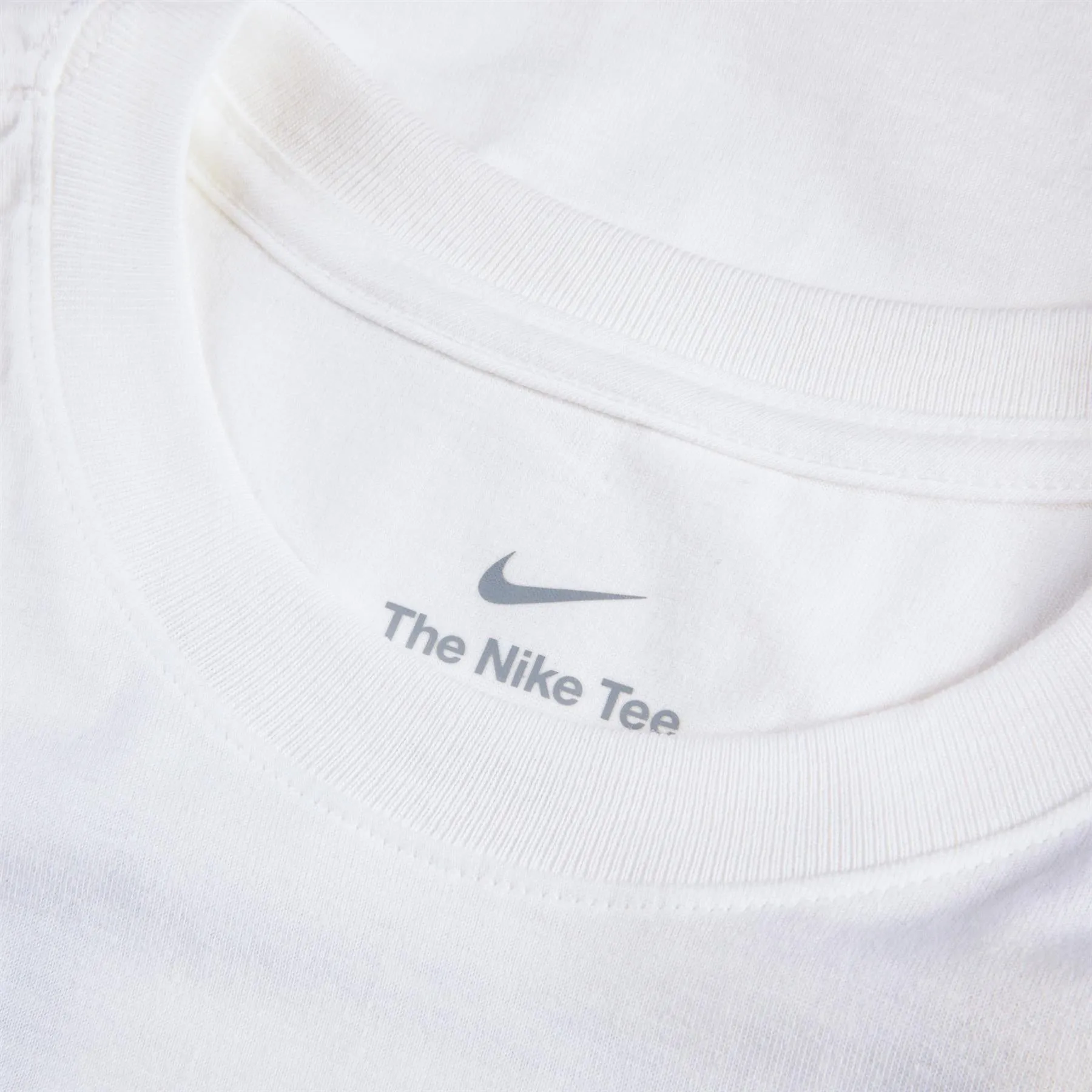 Swoosh Golf T-Shirt White