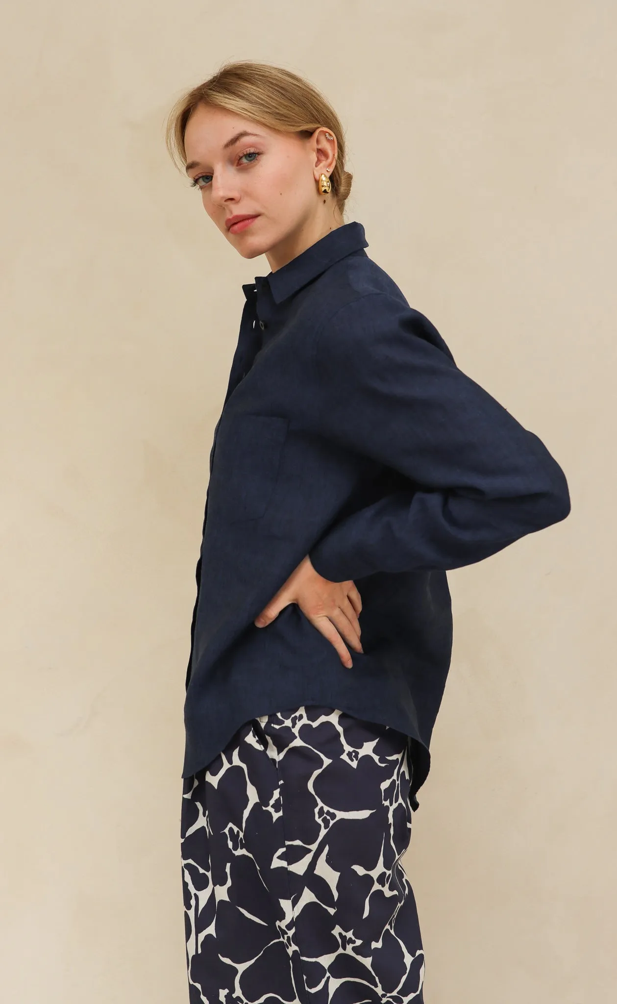 The Friend - Proper Fit - Deep Navy 100% Linen