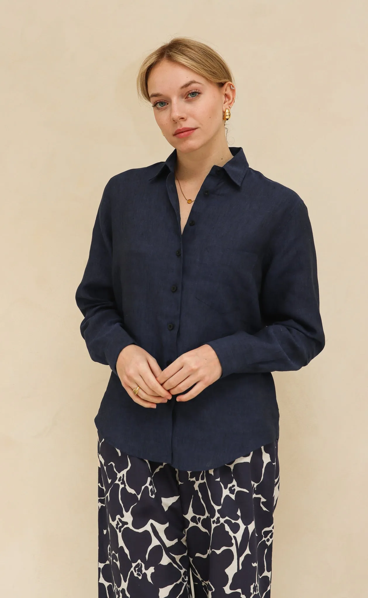 The Friend - Proper Fit - Deep Navy 100% Linen