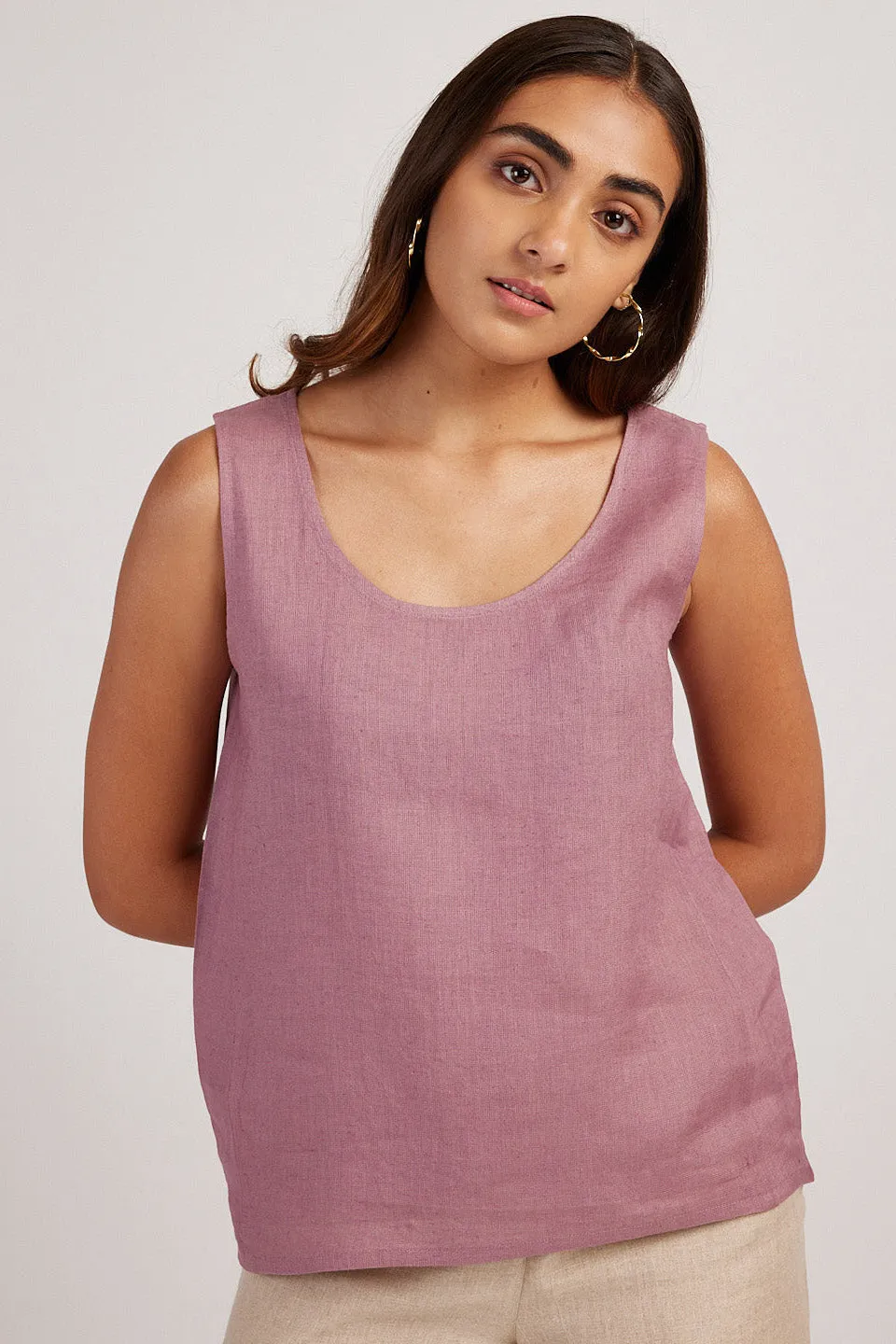 The Linen Round Neck Tank