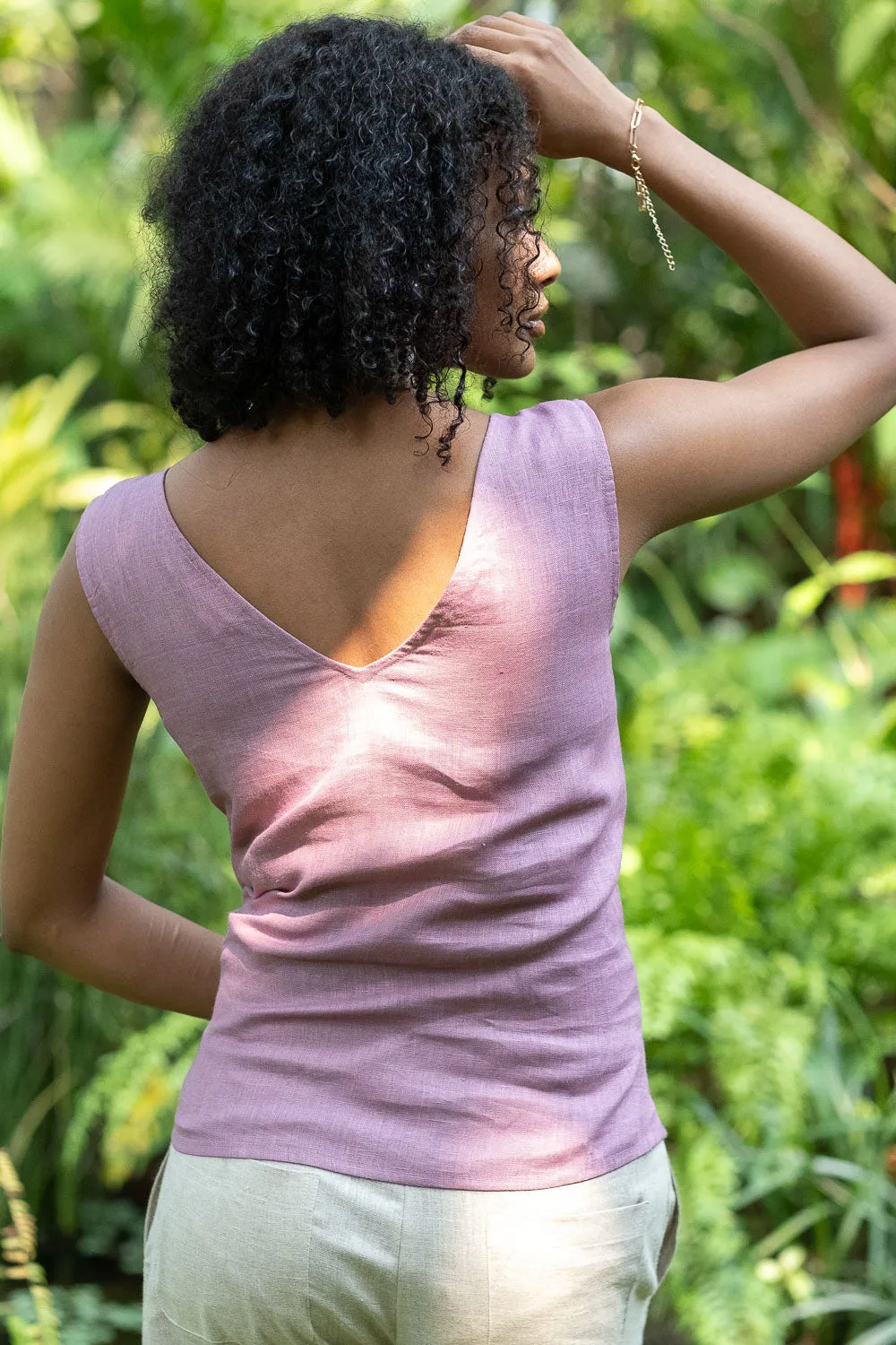 The Linen V Neck Tank