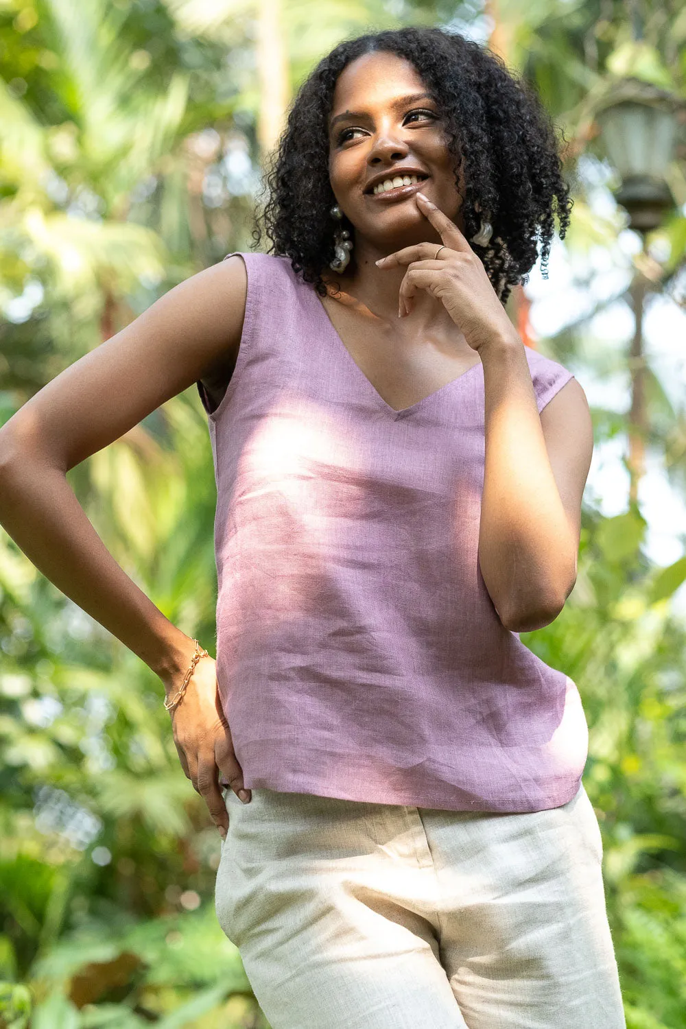 The Linen V Neck Tank