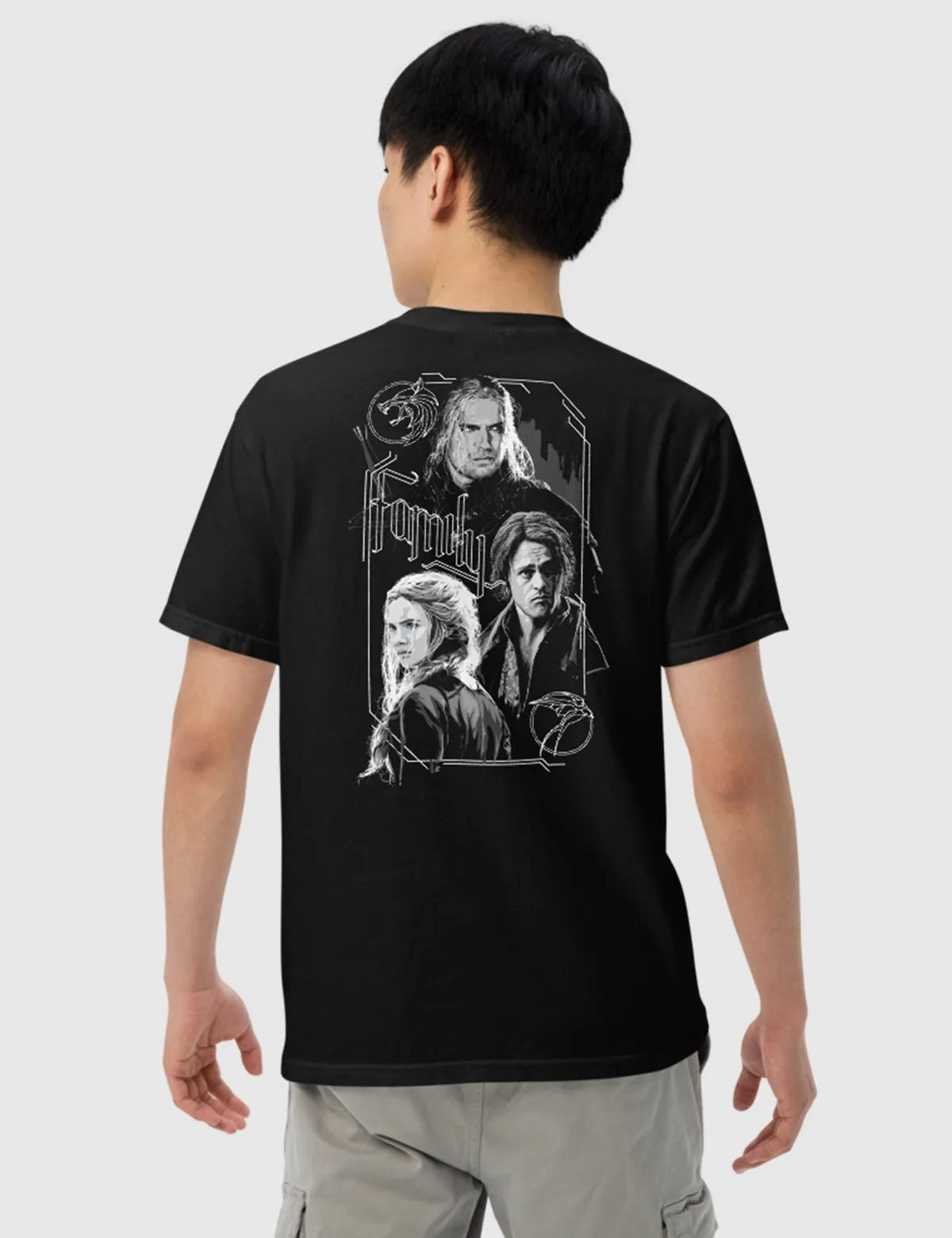 The Witcher Family Men’s Garment-dyed Heavyweight T-shirt [Black]