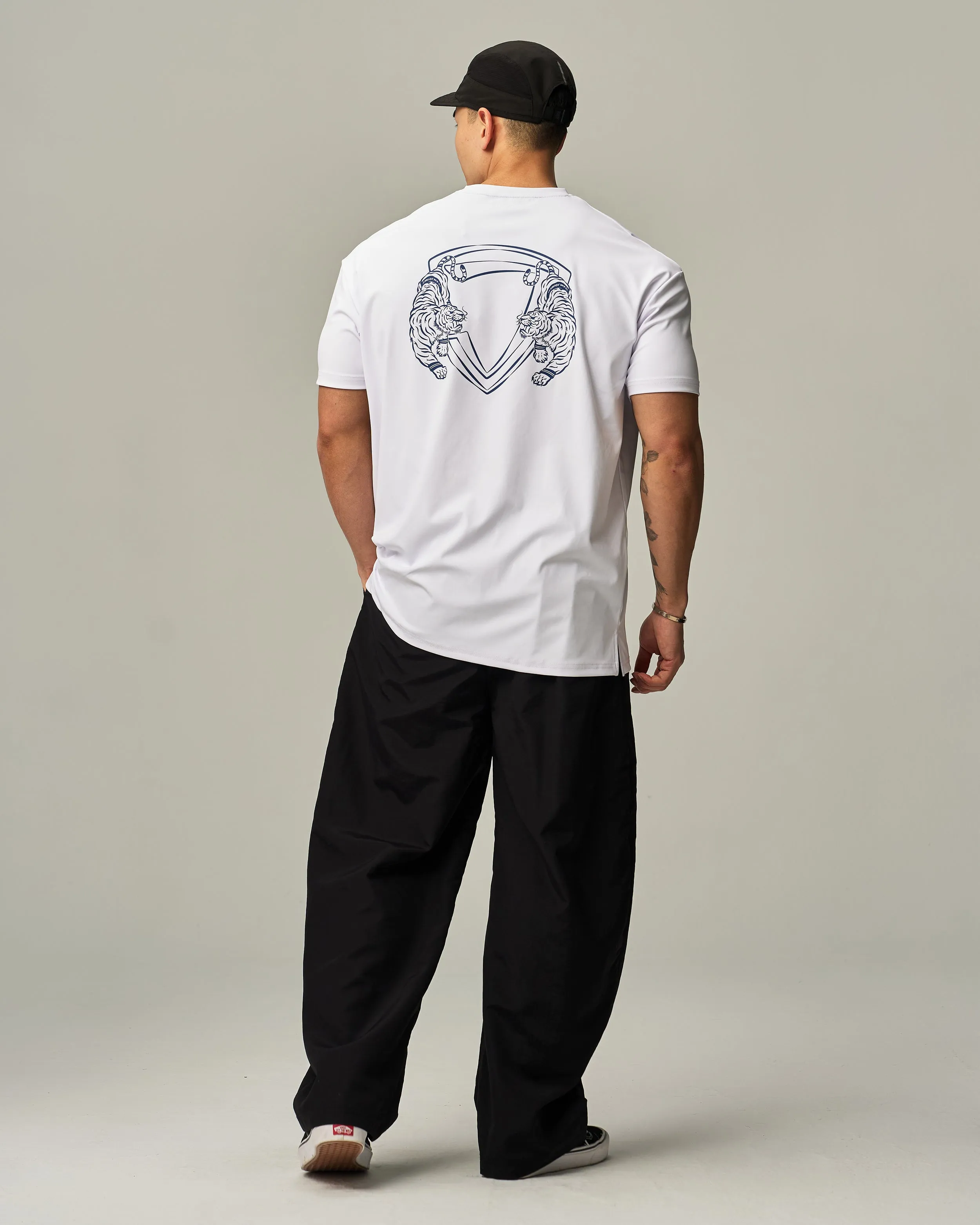 Tiger Adapt Flexfit Top