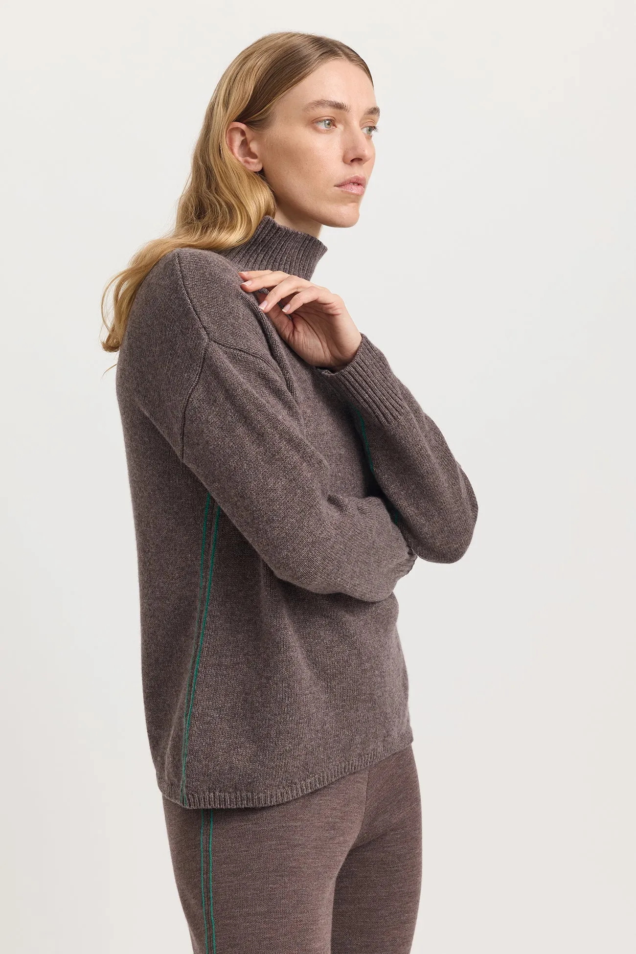 TOORALLIE Funnel Neck Jumper