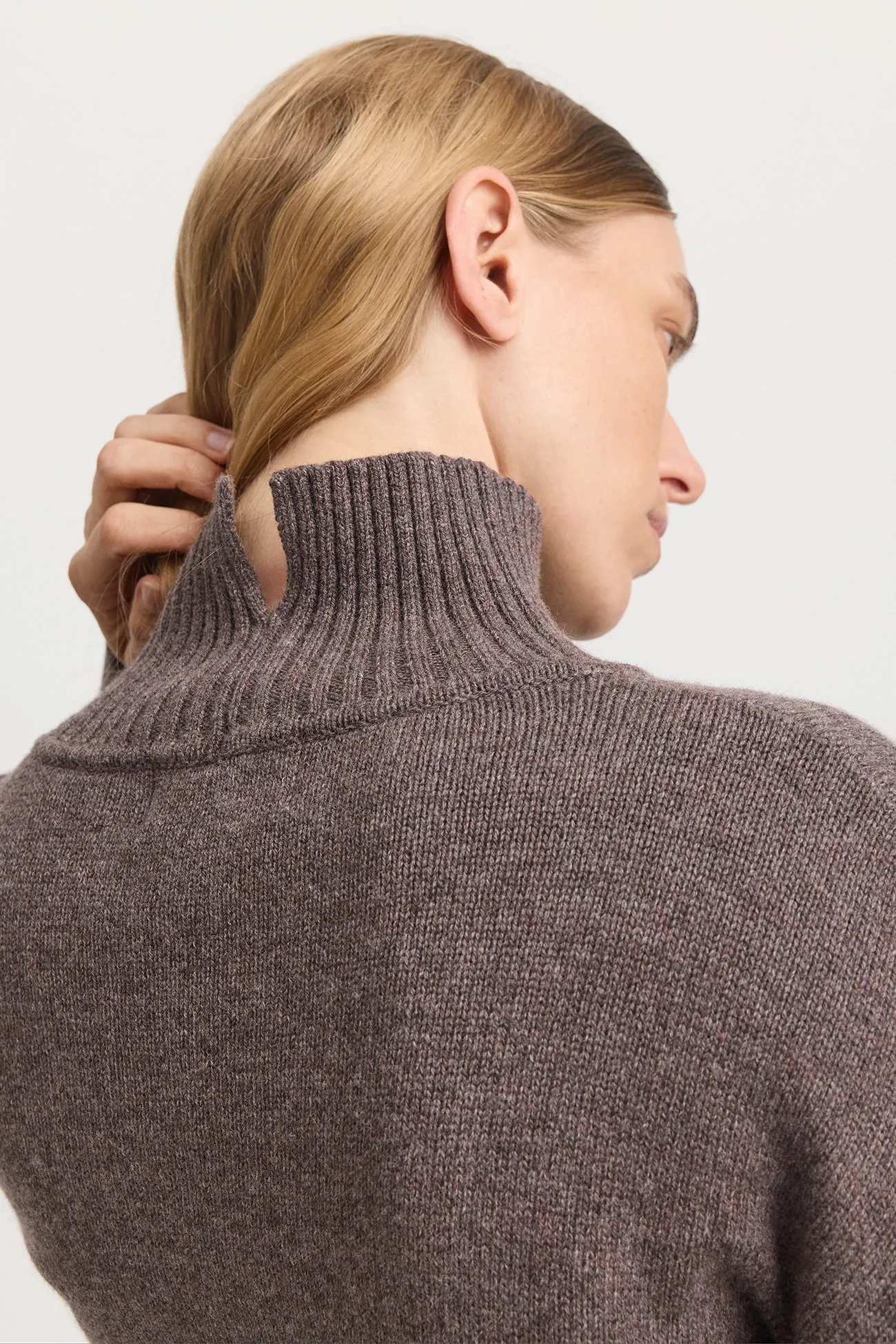 TOORALLIE Funnel Neck Jumper