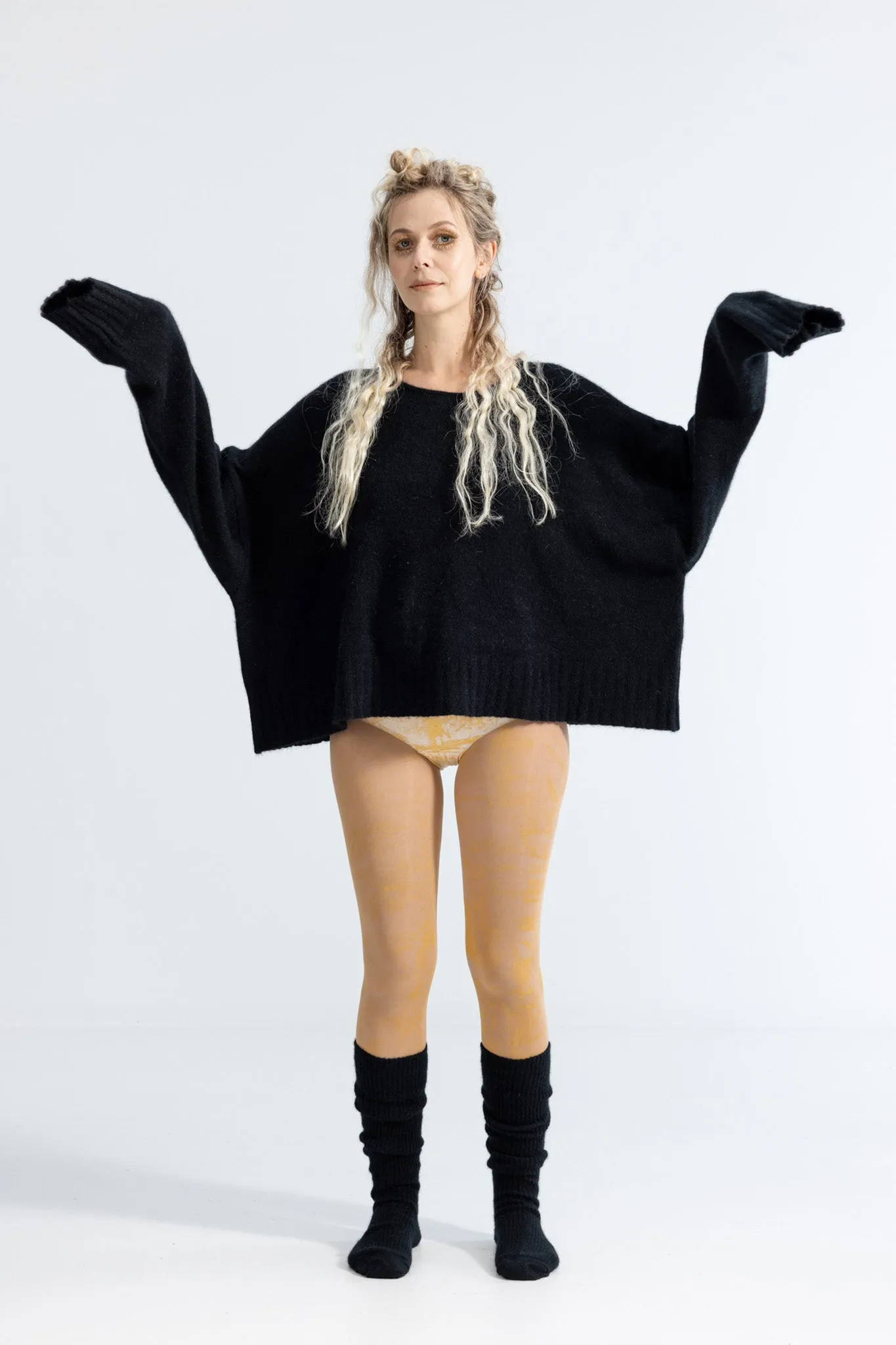 U Crop | Black