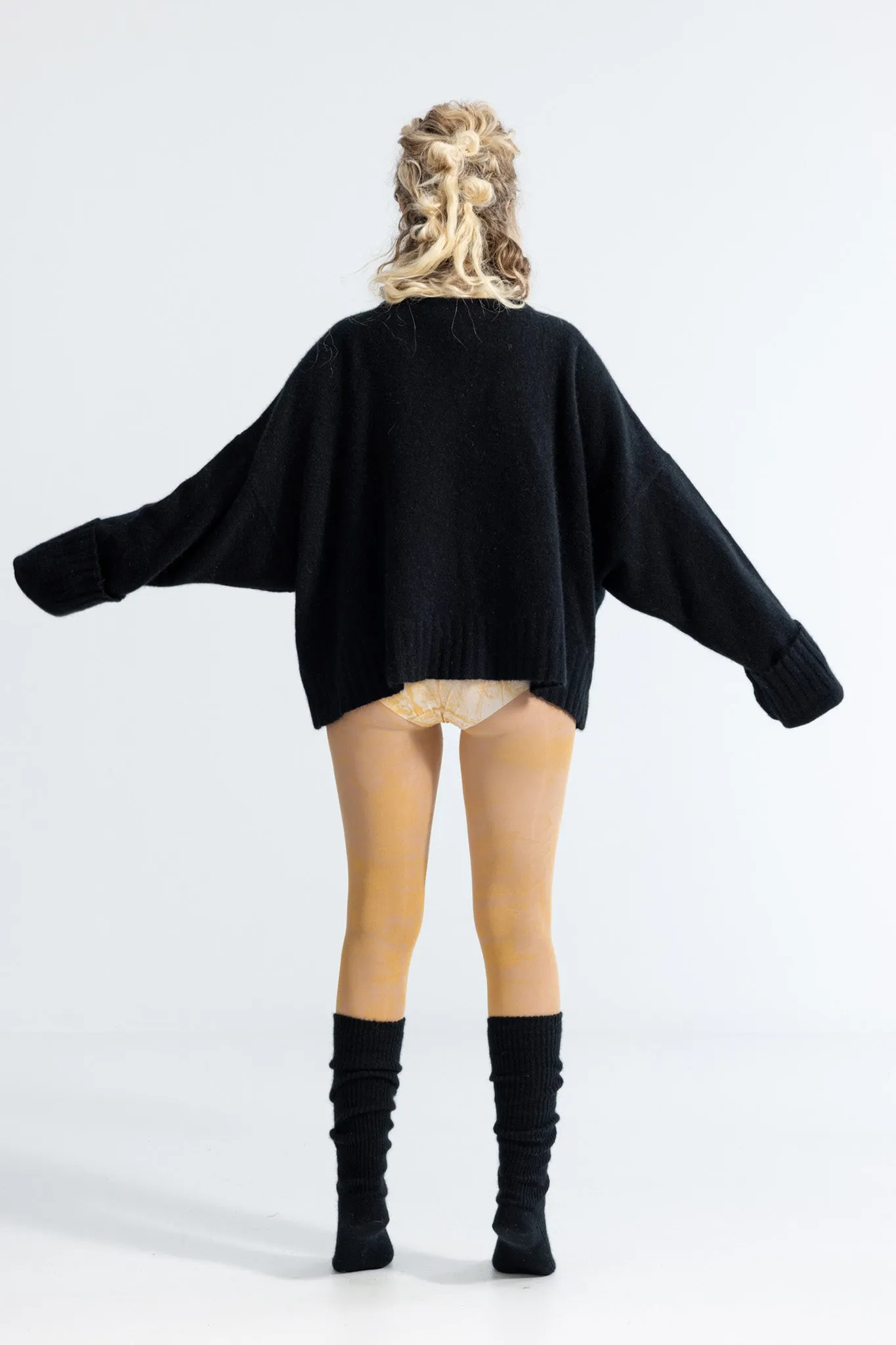 U Crop | Black