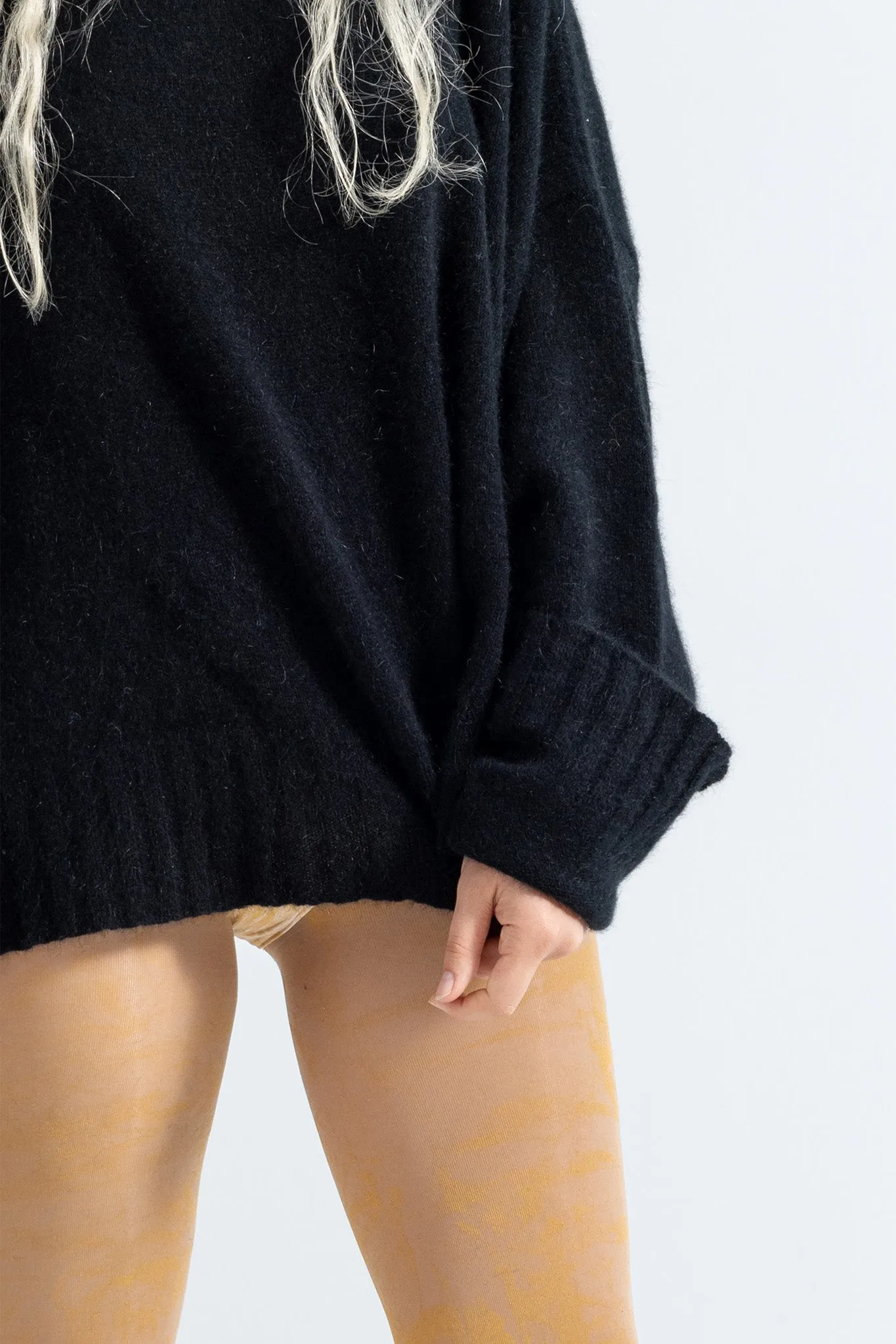 U Crop | Black