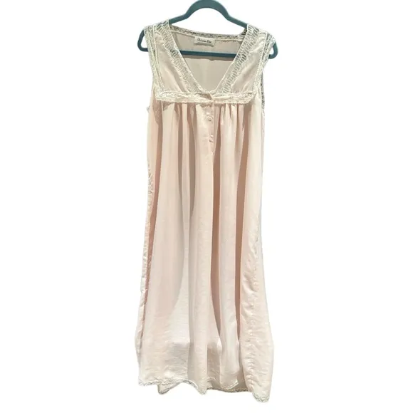 Vintage Christian Dior Full length Soft Pink Lace Trim Nightgown