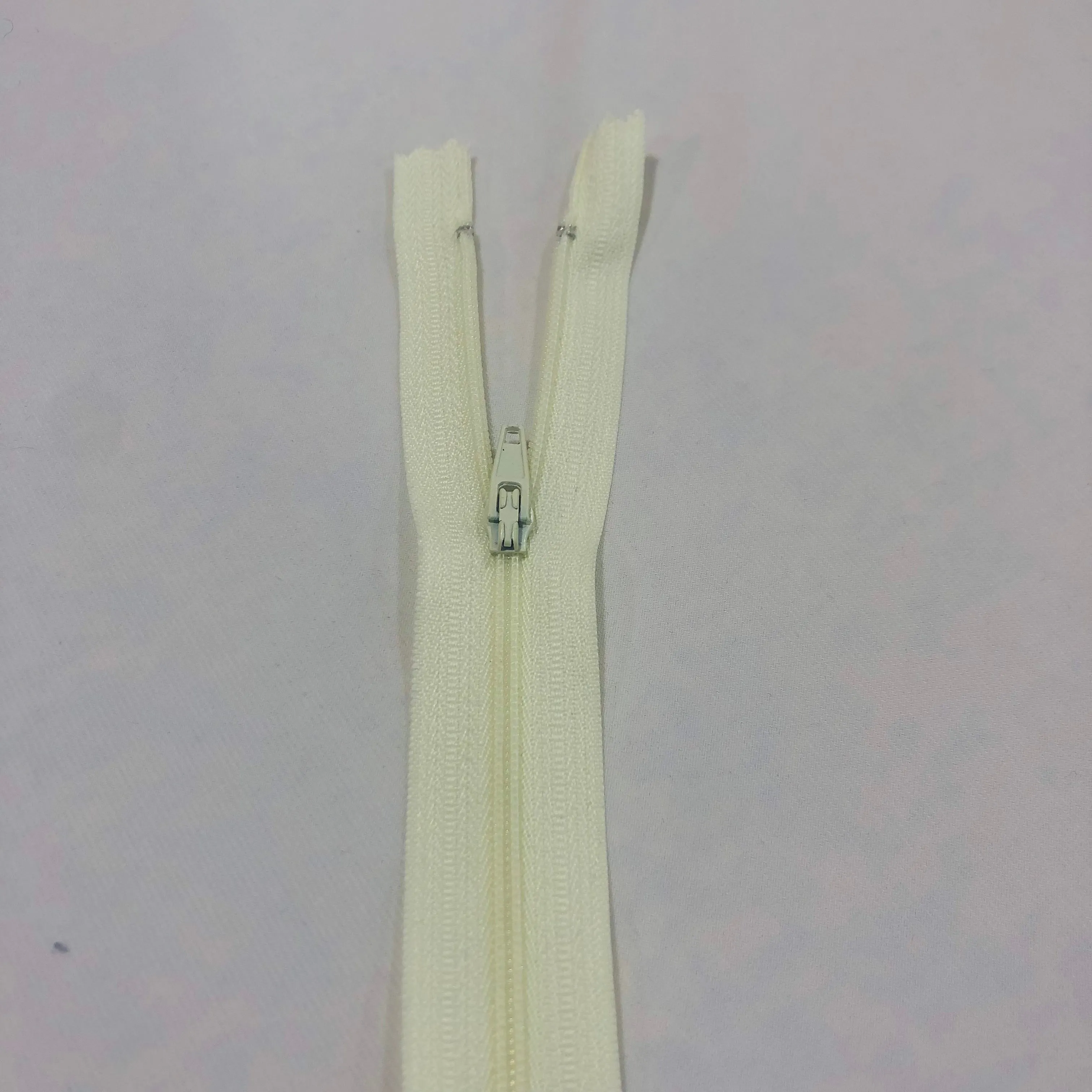 Vizzy Dress Zip - 30cm
