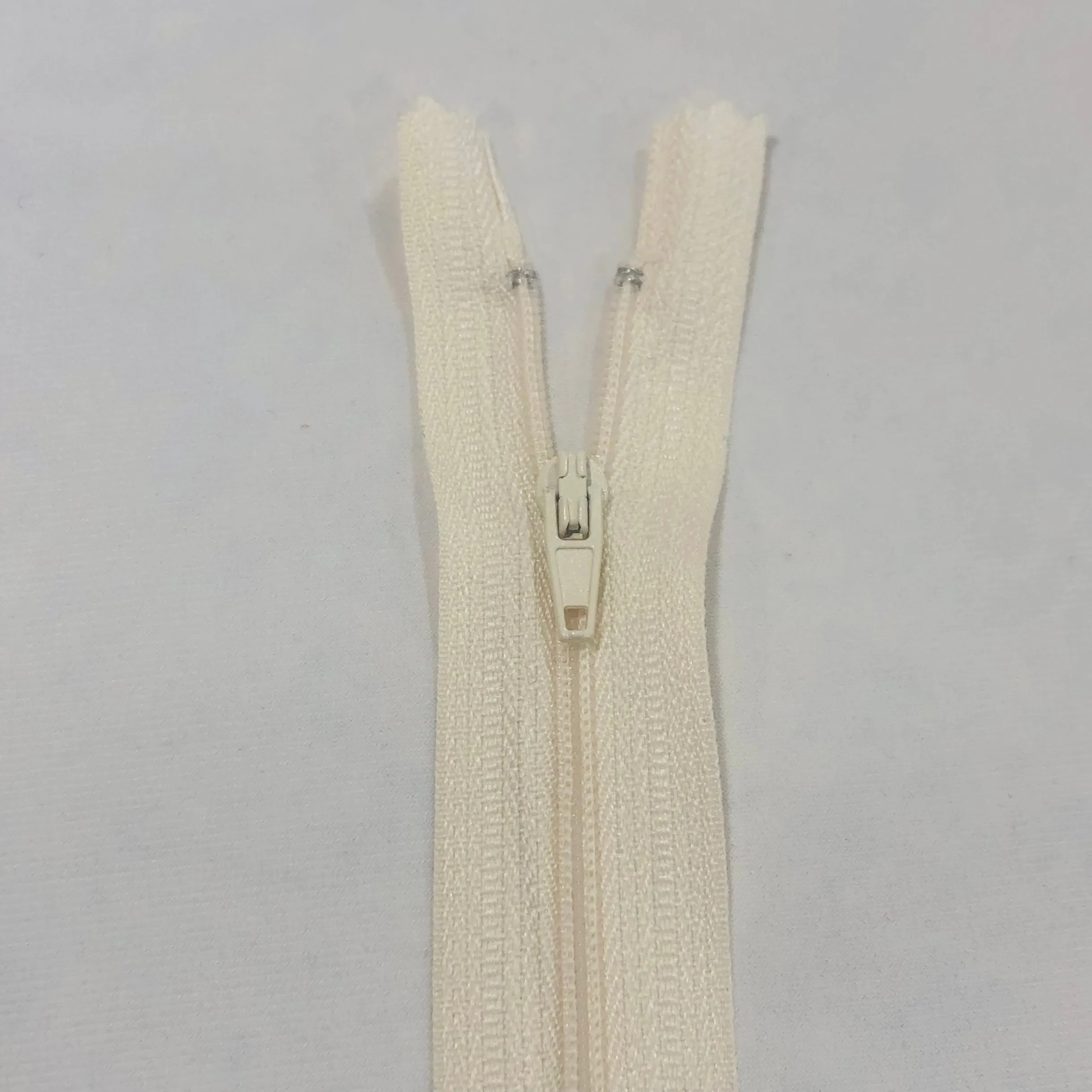 Vizzy Dress Zip - 30cm