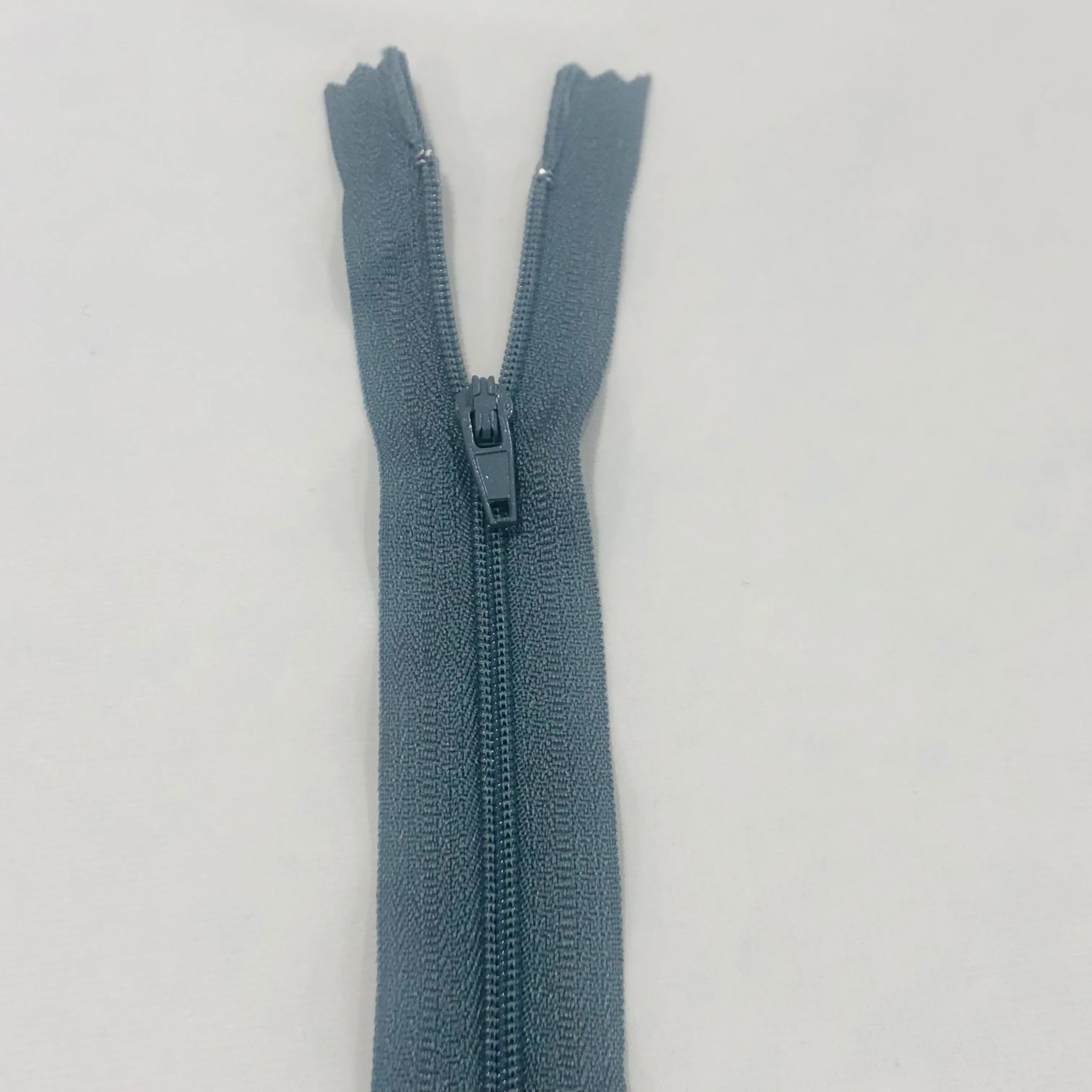 Vizzy Dress Zip - 30cm