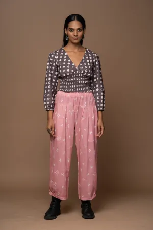Whisper Pleats Pants in All My Friends Pattern