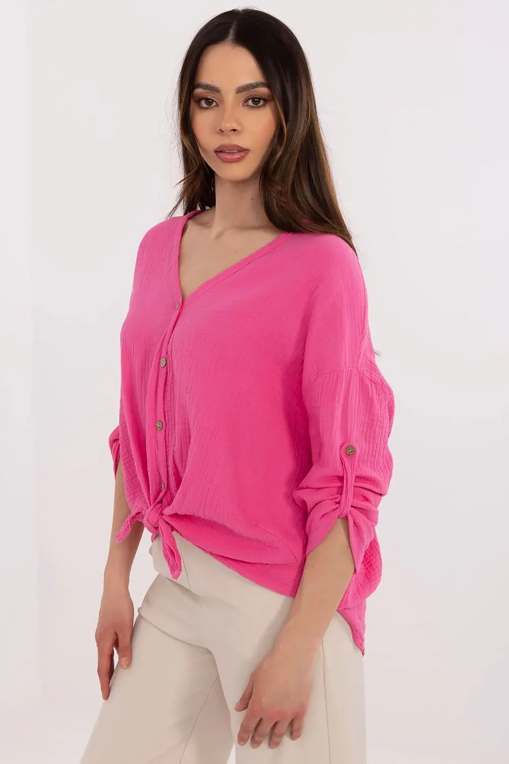 Women's shirt made of muslin cotton