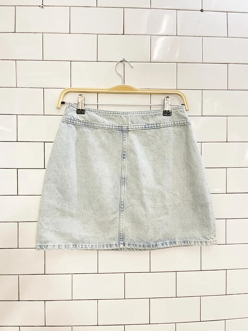 zara light wash denim mini skirt
